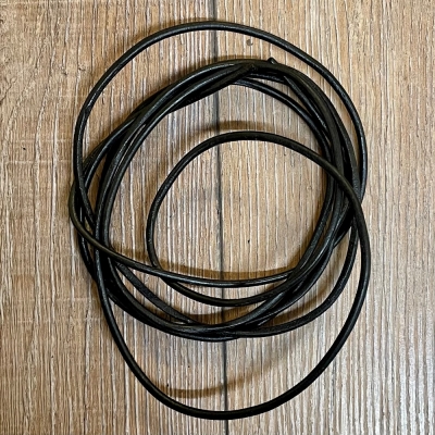 Lederband - 3mm, 1,8m - rund - schwarz