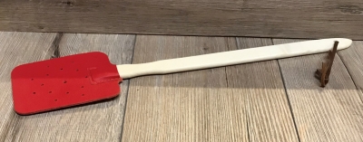 Holz Fliegenklatsche aus Ahorn-Holz und Kunstleder - rot