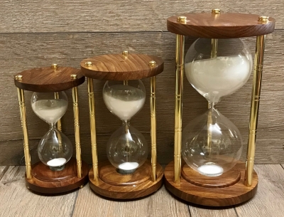 Sanduhr - Maritim 3 Säulen - Messing/ Holz - 60 Minuten, H: 23cm