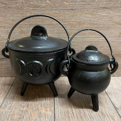 Räucher- Kessel aus Gusseisen - mittel (9cm)