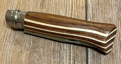 Opinel Rostfrei - Nr. 08 mit 11cm Heftlänge - Birke laminiert braun - 12C27 - in Geschenkbox