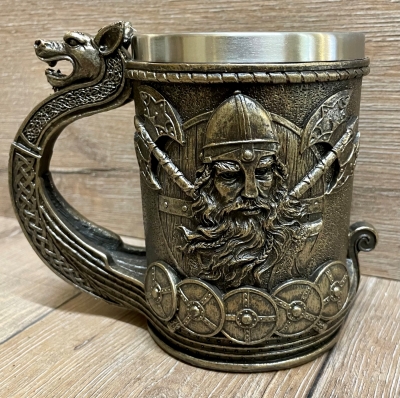 Krug mit Stahleinsatz - Drakar-Wikingerschiff