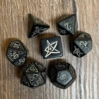 Würfel - Würfelset - Cthulhu Schwarz & Glow in the Dark - 7 Würfel für D&D etc.