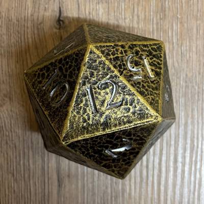 Spiel - Würfel Polyurethan - D20/ W20 - 8,5cm - altgold