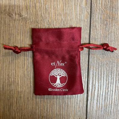 Anhänger - Holz & Edelstahl - Triskele in Schmuckbeutel - Wooden Circle