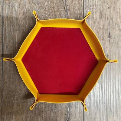 Würfel - Würfelschale Hexagon - Dice tray - Kunstleder 27cm x 27cm - rot/ gelb