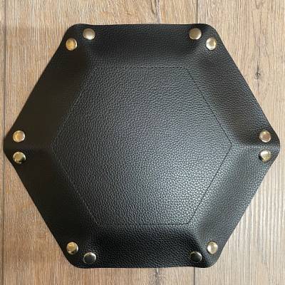 Würfel - Würfelschale Hexagon - Dice tray - Kunstleder 27cm x 27cm - rot/ schwarz