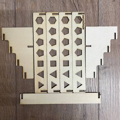 Spiel - Würfel-Display/ Würfelständer/ Dice Tiers Display Rack - 4 Ebenen - Sperrholz- 4mm - z.B. für D&D