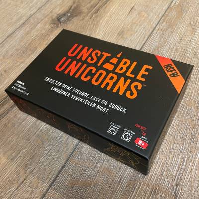 Spiel - Kartenspiel - Unstable Unicorns NSFW Grundspiel - Asmodee - ab 18 Jahren - Not safe for work