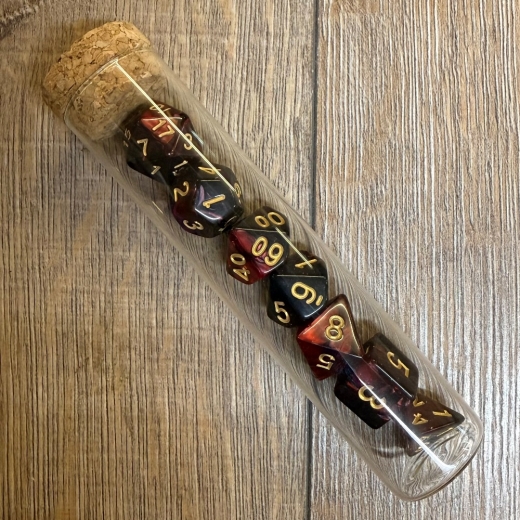 Würfel - Würfelset - Trankflasche/ Glasröhrchen - 7 Würfel für D&D etc. - rot/ schwarz