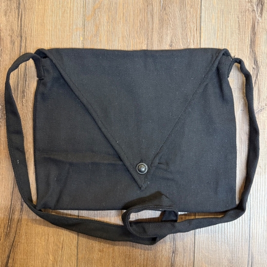 Tasche - Baumwolle - Umhängetasche mit dreieckigem Überschlag & Knopf - schwarz Tasche - Baumwolle - Umhängetasche mit dreieckigem Überschlag & Knopf - schwarz
