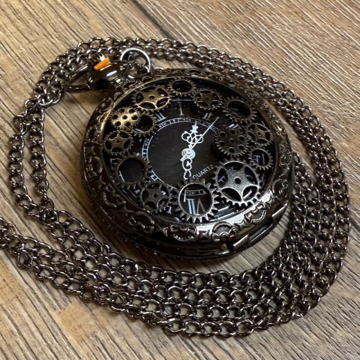 Uhr - Taschenuhr - Größe L - Zahnräder schwarz - altmessing - Quartz - Steampunk