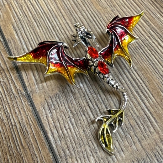 Brosche - Drache klein mit Strasssteinen - rot/ gold - Aetherwelt