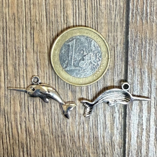 Anhänger - Charm - Narwal - Zinklegierung - Farbe: Silber