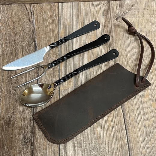 Besteck - Set - Mitelalterbesteck mit Leder Etui - Messer, Gabel, Löffel - Edelstahl