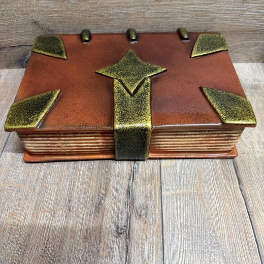 LARP - Waffe - Buch/ Book mit Beschlägen - braun/ gold - 25cm