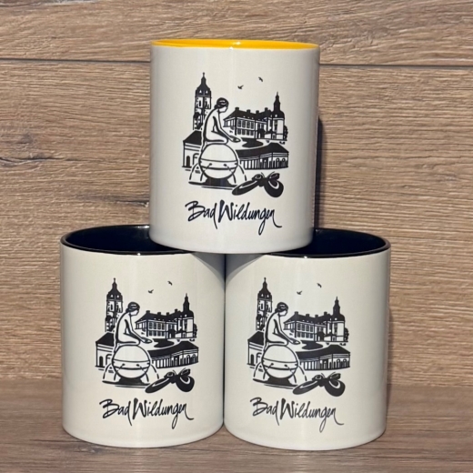 Bad Wildungen - Tasse aus Keramik - Bad Wildungen Highlights hochkant - gelb oder schwarz