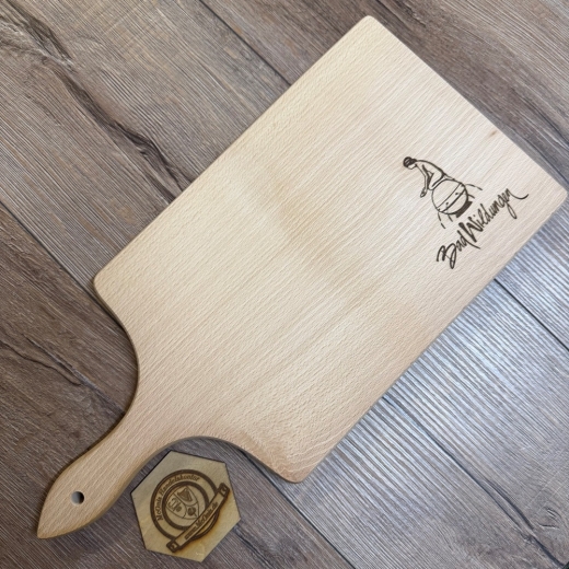 Bad Wildungen - Holz Brett - Schneidebrett aus Buche, mit Griff - 38cm x 18cm x 2cm - Nymphe