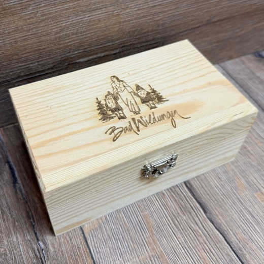 Bad Wildungen - Holzkiste natur - Größe 2 - 15x9x6cm - Schneewittchen