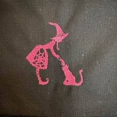 Umhänge- Tasche schwarz - Hexe & Katze / Witch & Cat - lila oder pink