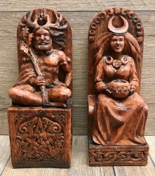 Statue - Sitzende Göttin - Seated Goddess - Holzfinish - Dekoration - Ritualbedarf
