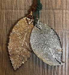 Anhänger - Symphony of the Leaves - Ulme/ Elm - Rot-Gold