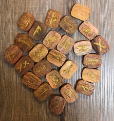 Divination - Runen-Set Holz (25 Stück) - Wahrsagen - Hellsehen