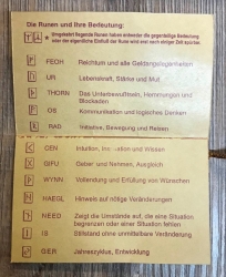 Divination - Runen-Set Holz (25 Stück) - Wahrsagen - Hellsehen - Ausverkauf