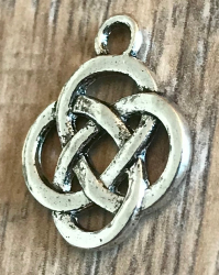 Anhänger - Charm - keltischer Knoten - Zinklegierung - Farbe: Silber