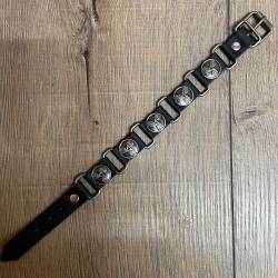Armband - Leder - Triskele aus Zinn - schwarz