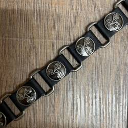 Armband - Leder - Triskele aus Zinn - schwarz
