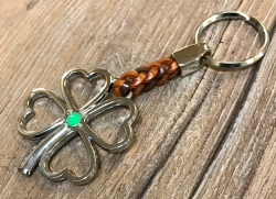 Schlüsselanhänger - Kleeblatt mit geflochtenem Lederband - Keyring