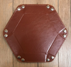 Würfel - Würfelschale Hexagon - Dice tray - Kunstleder 24,5cm x 24,5cm - braun