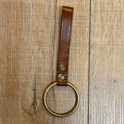 Metall - Ring mit Leder Waffenhalter/ Werkzeughalter - groß - braun