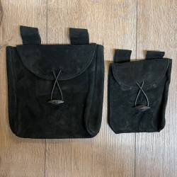 Tasche - Leder - Gürteltasche Flach/ thin mit Knebelknopf - schwarz - klein