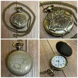 Uhr - Taschenuhr - Größe L - HP - Hogwarts Wappen - altmessing - Quartz - Steampunk