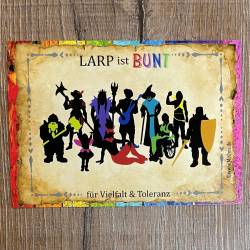 Postkarte - LARP ist BUNT - für Vielfalt & Toleranz - Regenbogen Edition