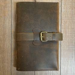 Notizbuch - Diary - Leder mit Schnalle & handgeschöpftem Papier Größe 2 - 16cm x 24cm - 200 Seiten - braun - Handarbeit
