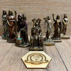 Statue - Erdmutter Miniatur - Gaia - Mutter der Erde im Lotussitz - bronziert - Dekoration - Ritualbedarf