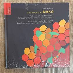 Buch - The Secrets of Kikko (Marudai/ Flechthocker) - mit 85 Variationen für das berühmte Schildkrötenmuster zum Flechten auf dem Marudai