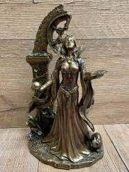 Statue - Aradia - Göttin, der Hexen (Wicca) - bronziert