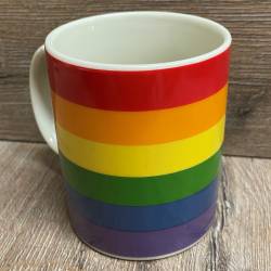 Becher - weiße Tasse mit Regenbogen Fahne Somewhere - aus Porzellan