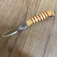 Helle Messer - SE Jahresmesser 2022 - Outdoormesser - Maserbirke & Leder - 22,2cm - rot