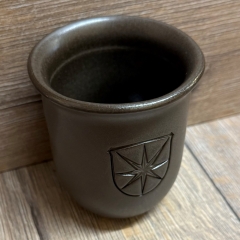 Becher - aus Ton - Weinbecher Bad Wildungen - 0,20l mit Füllstrich - Toledo dunkelbraun