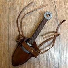 LARP - IF - Dolch Kunai & Gürtelhalter aus leder - Wurfdolch - Iron Fortress LARP - IF - Dolch Kunai & Gürtelhalter aus leder - Wurfdolch - Iron Fortress