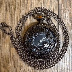 Uhr - Taschenuhr - Größe L - Zahnräder schwarz - altmessing - Quartz - Steampunk
