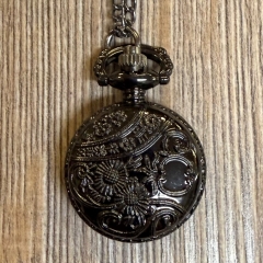 Uhr - Taschenuhr - Größe S - Blume schwarz - Quartz - Steampunk