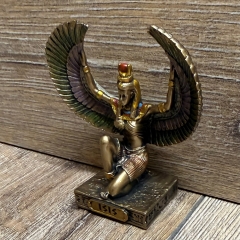 Statue - Isis Miniatur mit gespreizten Schwingen - ägyptische Göttin des Todes - bronziert - Dekoration - Ritualbedarf