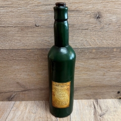 LARP - Waffe - Flasche/ Weinflasche mit Etiketten Carpe Noctem - grün