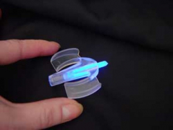 Leuchtartikel - Leuchtzähne - blau (Knicklicht)